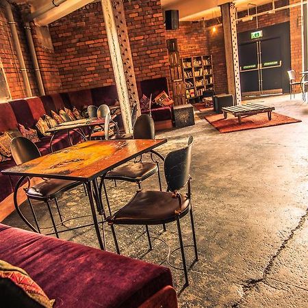 Victoria Warehouse Hotel ซัลฟอร์ด ภายนอก รูปภาพ
