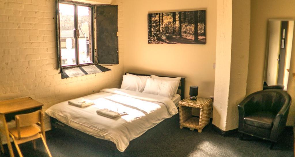 Victoria Warehouse Hotel ซัลฟอร์ด ภายนอก รูปภาพ